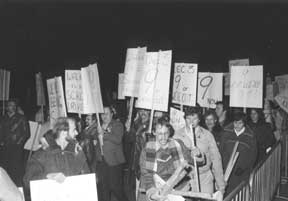 OPSEU members protesting