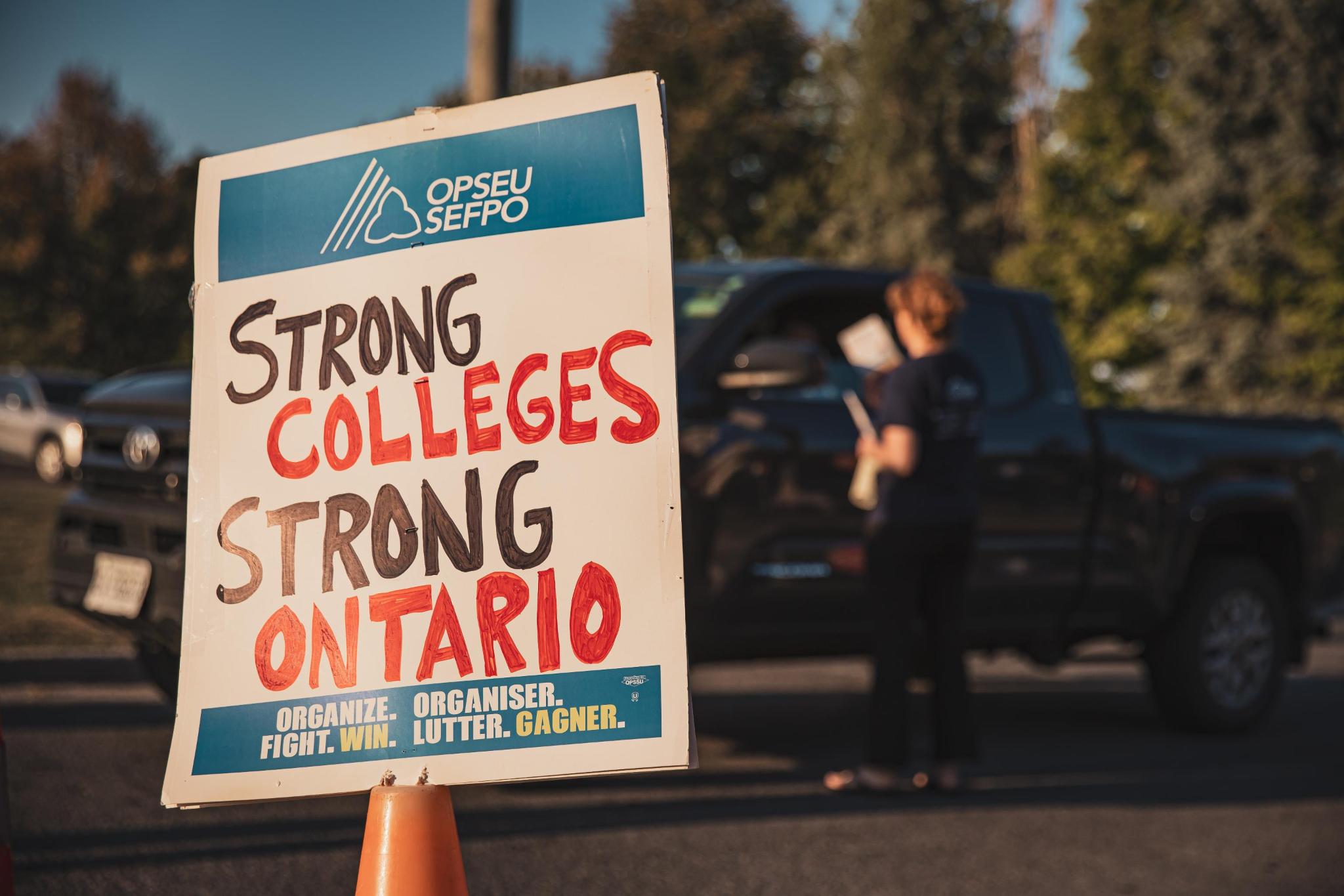 Amidst Skills Development Fund controversy, OPSEU/SEFPO takes aim at multi-million dollar corporate handouts: “Where did all the money go?”